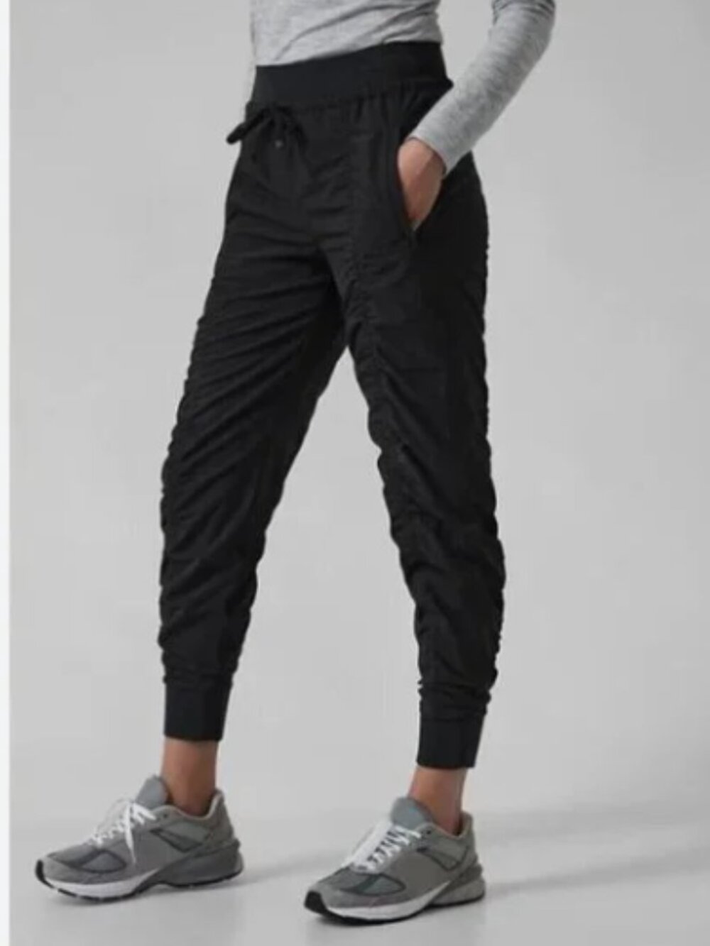 Athleta Attitude Lined Pant Jogger Black Size 4